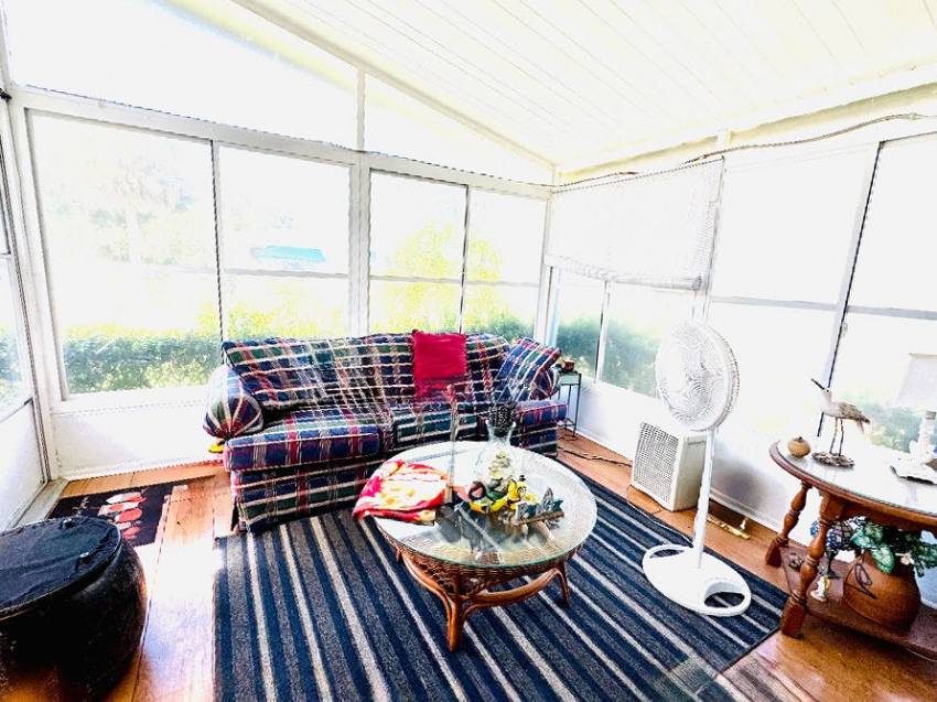 4521 Alpine Drive a Lakeland, FL Mobile or Manufactured Home for Sale